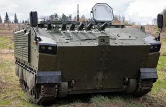Україна створила власний гусеничний бронетранспортер Україна створила власний гусеничний бронетранспортер