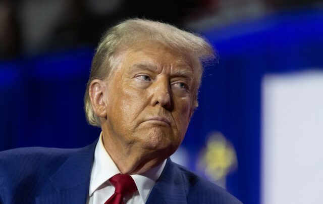 Українські парламентарі пропонують концепцію “Донніленд” для врегулювання ситуації на Донбасі Україна пропонувала перейменувати Донбас на честь Трампа, – NYT