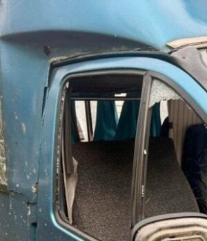 На-Дніпропетровщині-ворог-атакував-дроном-маршрутку,-є-поранені