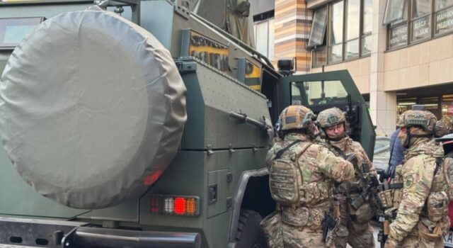 Трагедія в Києві: стрілянина забрала життя семи людей, поліція під тиском критики «Вони-не-мають-боятися-пострілів».-Поліція-з-бойовим-досвідом-здатна-захистити-цивільних?