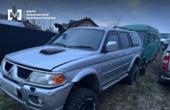 На Волині викрили схему заробітку на продажу авто, призначених для ЗСУ На-Волині-викрили-схему-заробітку-на-продажу-авто,-призначених-для-ЗСУ