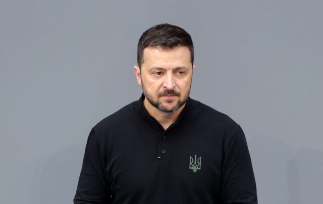 Зеленський про плани протидії Росії: армія готова до нових викликів Україна аналізує оновлені військові плани РФ і готує відповідь, – Зеленський