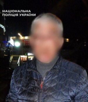 У Києві-чоловік-влаштував-стрілянину-посеред-дороги:-перші-деталі-(фото)