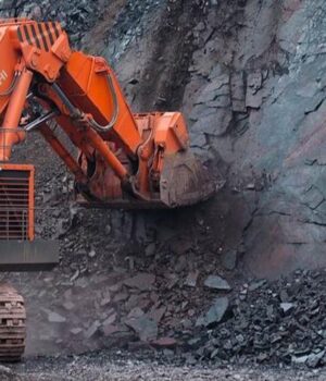 Метінвест-Ахметова-інвестував-майже-40-мільярдів-в-економіку-України-за-час-війни