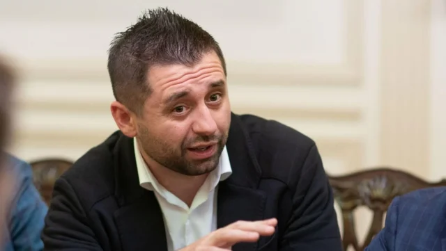 У Слузі народу проти відставки глави МВС через теракт у Києві У Слузі народу проти відставки глави МВС через теракт у Києві