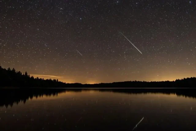 В Україні очікують пік зорепаду Ліриди, коли спостерігати В Україні очікують пік зорепаду Ліриди, коли спостерігати