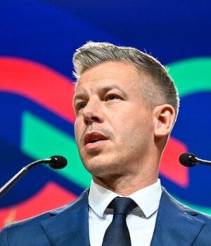 В ЄС прогнозують-поступову-зміну-позиції-Угорщини-щодо-України