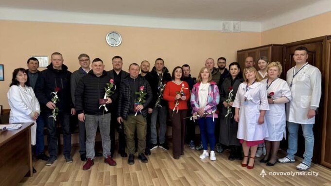 У Нововолинську вшанували почесних донорів крові 14-мешканців-Нововолинської-громади-стали-Почесними-донорами-України