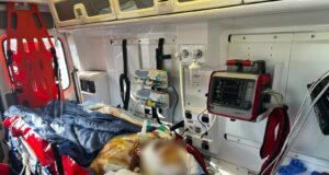 Волинські медики екстренки транспортували пацієнта з тяжкими опіками Волинські-медики-екстренки-транспортували-пацієнта-з-тяжкими-опіками