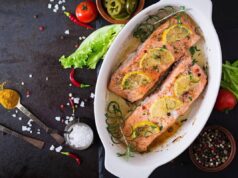 Вечеря в одній формі за 30 хвилин: секрет ідеального лосося, який “тане” у роті Вечеря-в-одній-формі-за-30-хвилин:-секрет-ідеального-лосося,-який-“тане”-у-роті