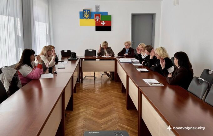 У Нововолинську триває реалізація програми житлових ваучерів для ВПО-Захисників Провели-засідання-комісії-з-розгляду-житлових-питань-для-Захисників-з-числа-ВПО