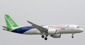 Китай провалює програму виробництва флагманського пасажирського авіалайнера Китай-провалює-програму-виробництва-флагманського-пасажирського-авіалайнера