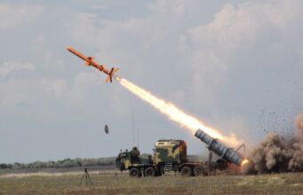 ЗСУ завдали удару по заводу “Атлант Аеро” у Таганрозі “Нептуни” вдарили по заводу “Атлант Аеро” у Таганрозі, також серед цілей – корабель ФСБ