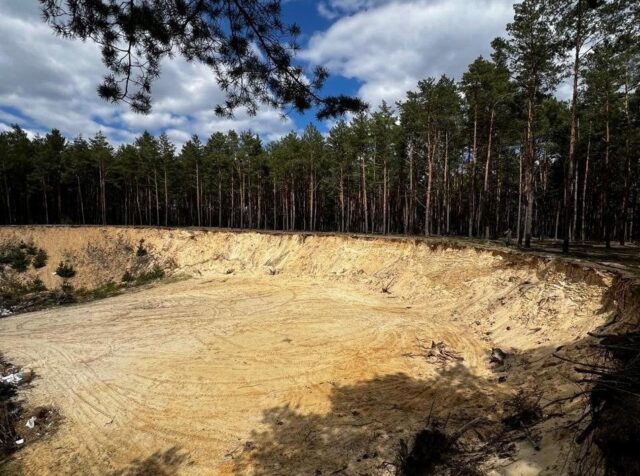 На території лісогосподарського підприємства на Волині виявили незаконний видобуток піску На-території-лісогосподарського-підприємства-на-Волині-виявили-незаконний-видобуток-піску