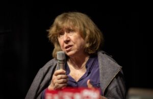 Світлана Алексієвич: Чорнобиль залишається «лабораторією» наслідків катастрофи «Чорнобиль-завжди-буде-з-нами.-Зараз-потрібно-збирати-свідчення»-–-Алексієвич