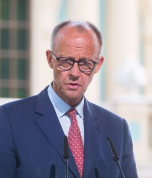 Негайне членство неможливе. Мерц запропонував план зближення України з ЄС