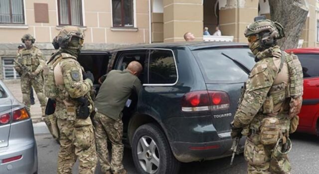 Затримання працівників ТЦК в Одесі: нові подробиці та наслідки для системи мобілізації «ТЦК-треба-розпускати»?-Як-гучне-затримання-в-Одесі-знову-загострило-питання-мобілізації