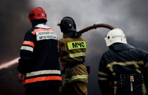 Вибухи та пожежа в окупованому Луганську 24 квітня В окупованому Луганську після вибухів спалахнула масштабна пожежа