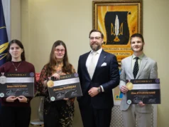 Студенти отримали відзнаки за проєкти безпекового договору для України Студенти отримали відзнаки за проєкти безпекового договору для України