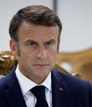 Макрон закликав Європу прокинутись через спільну позицію США, РФ та Китаю