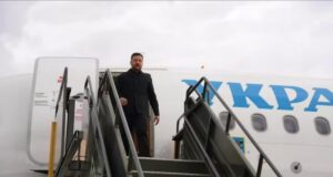 Зеленський прибув до Азербайджану для зустрічі з президентом Алієвим Зеленський-прибув-до-Азербайджану-для-зустрічі-з-президентом-Алієвим