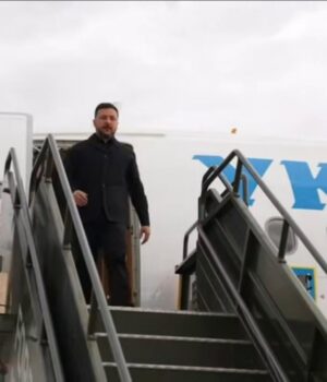 Зеленський-прибув-до-Азербайджану-для-зустрічі-з-президентом-Алієвим