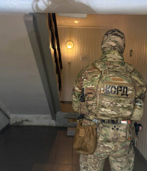 У-Луцьку-на-комунальному-підприємстві-тривають-обшуки-через-ймовірне-зловживання-владою-для-виїзду-за-кордон