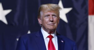 Скасування поїздки американських делегатів до Пакистану для переговорів з Іраном Трамп скасував поїздку своїх представників на переговори з Іраном