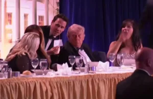 Трампа евакуювали під час вечері кореспондентів Білого дому через постріли Трампа-терміново-евакуювали-з-вечері-кореспондентів-Білого-дому-через-постріли