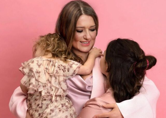 Могилевська розповіла про першу роботу 14-річної доньки Могилевська-розповіла-про-першу-роботу-14-річної-доньки