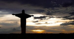 Коли Вознесіння Господнє 2026 року: чому дата свята змінюється, що на неї впливає Коли-Вознесіння-Господнє-2026 року:-чому-дата-свята-змінюється,-що на неї-впливає