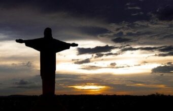 Коли Вознесіння Господнє 2026 року: чому дата свята змінюється, що на неї впливає Коли-Вознесіння-Господнє-2026 року:-чому-дата-свята-змінюється,-що на неї-впливає