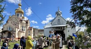 Остання шана захиснику Олександру Шпуру в Нововолинську Нововолинці-попрощалися-з-Героєм-Олександром-Шпуром
