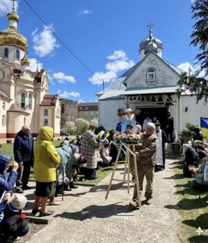Нововолинці-попрощалися-з-Героєм-Олександром-Шпуром
