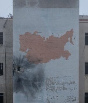 Армія-РФ-прорвалася-до-Костянтинівки-зі-сходу.-Сирський:-противник-просунувся-по-всьому-фронту