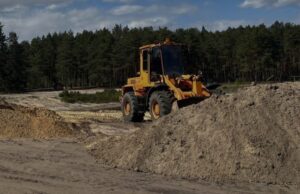 На Волині незаконно видобували пісок. ФОТО На-Волині-незаконно-видобували-пісок.-ФОТО