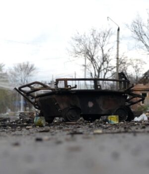 «Збив-прямо-над-собою-дрон»-Дорога-життя-і-смерті-до-Костянтинівки.-Репортаж