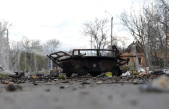 Костянтинівка: Військові та цивільні в умовах боїв на Донеччині «Збив-прямо-над-собою-дрон»-Дорога-життя-і-смерті-до-Костянтинівки.-Репортаж