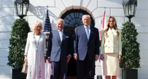 Трамп прийняв короля Чарльза та королеву Каміллу в Білому домі Трамп-прийняв-короля-Чарльза-і-королеву-Каміллу-в-Білому-домі