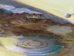 У Сахарі виявили гігантське “око” діаметром 48 кілометрів: у NASA розкрили його походження У-Сахарі-виявили-гігантське-“око”-діаметром-48-кілометрів:-у-nasa-розкрили-його-походження