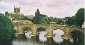 Британське місто Герефорд побраталося Житомиром Британське місто Герефорд побраталося Житомиром