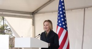 Посол США в Україні залишить свою посаду через розбіжності з Трампом, – FT Посол-США-в-Україні-залишить-свою-посаду-через-розбіжності-з-Трампом,-–-ft