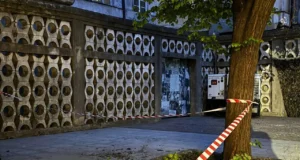 У Львові австралієць вчинив самогубство, стрибнувши з Ратуші У Львові австралієць вчинив самогубство, стрибнувши з Ратуші