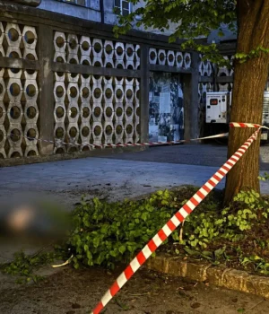 У Львові австралієць вчинив самогубство, стрибнувши з Ратуші