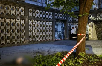 У Львові австралієць вчинив самогубство, стрибнувши з Ратуші У Львові австралієць вчинив самогубство, стрибнувши з Ратуші