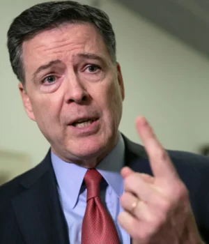 Ексдиректору-ФБР-Комі-знову-висунули-звинувачення-через-допис,-який-у-США-назвали-погрозою-Трампу