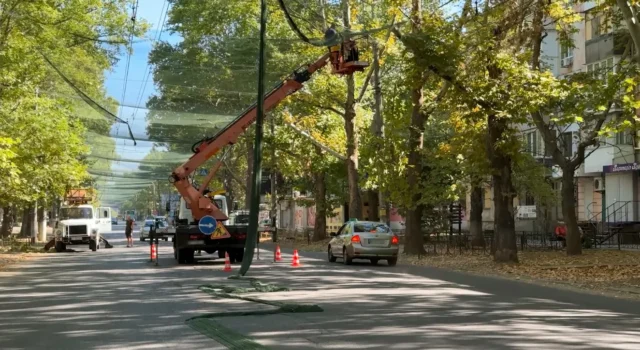 Антидронові сітки на Херсонщині планують завершити до середини 2027 року Антидронові сітки на Херсонщині планують завершити до середини 2027 року