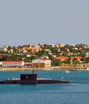 Чому-Крим-став-вразливим?-Експерти-про-«вікно»-в-російській-обороні