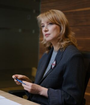 Рада підтримала повернення конкурсів на посади держслужби