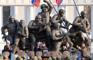 Північна Корея вшановує загиблих солдатів, які воювали на стороні Росії в Україні Північна-Корея-вшановує-деяких-своїх-солдатів,-які-загинули-у-російсько-українській-війні.-А-як-щодо-решти?